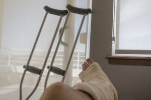 broken leg and crutches