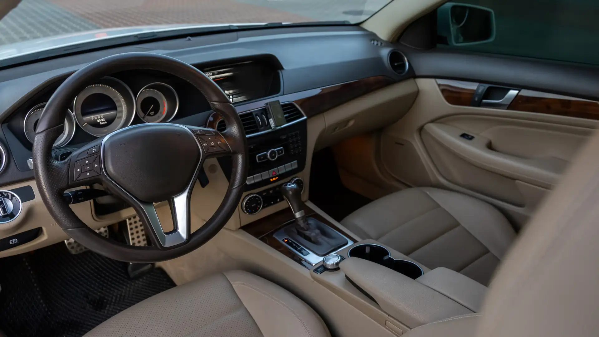 Tulsa Defective Car Seat Lawyer Image 2